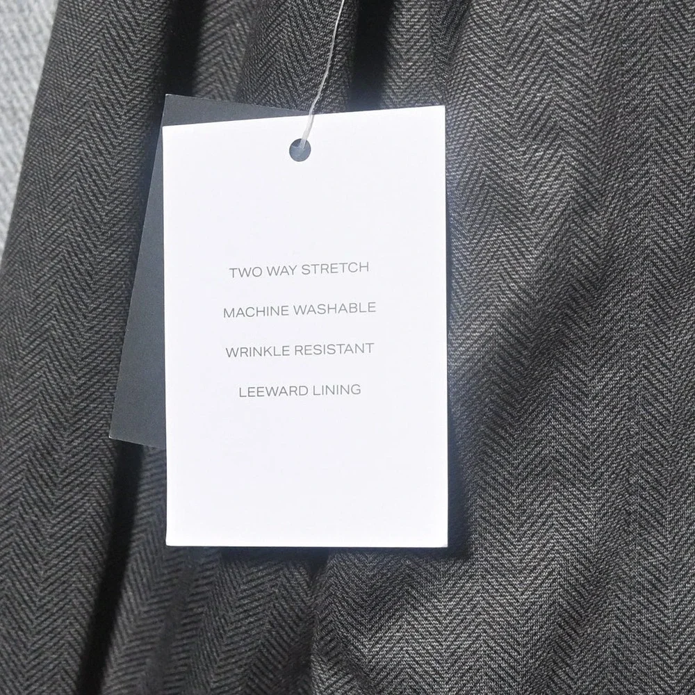 Mizzen+Main 82% polyester